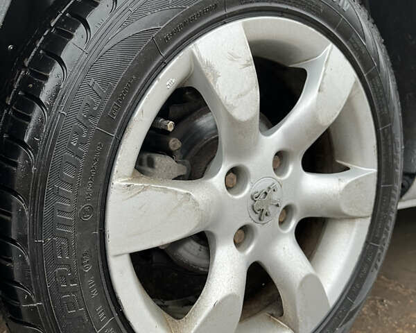 Сірий Пежо 307, об'ємом двигуна 2 л та пробігом 337 тис. км за 3300 $, фото 26 на Automoto.ua