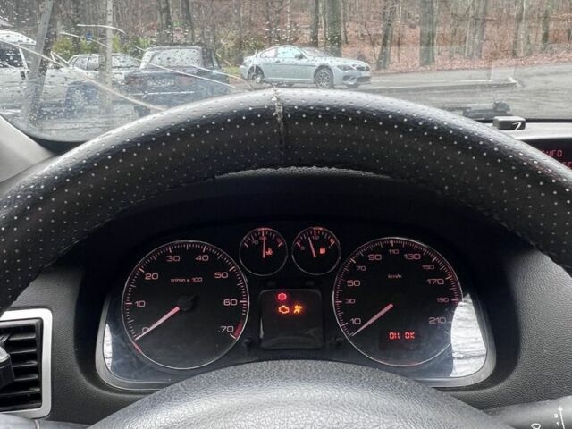 Сірий Пежо 307, об'ємом двигуна 2 л та пробігом 275 тис. км за 3500 $, фото 3 на Automoto.ua