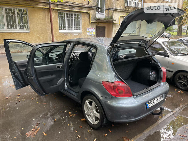 Сірий Пежо 307, об'ємом двигуна 1.6 л та пробігом 198 тис. км за 4500 $, фото 1 на Automoto.ua