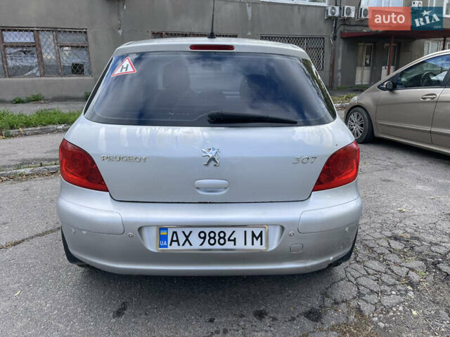 Сірий Пежо 307, об'ємом двигуна 2 л та пробігом 287 тис. км за 3300 $, фото 3 на Automoto.ua
