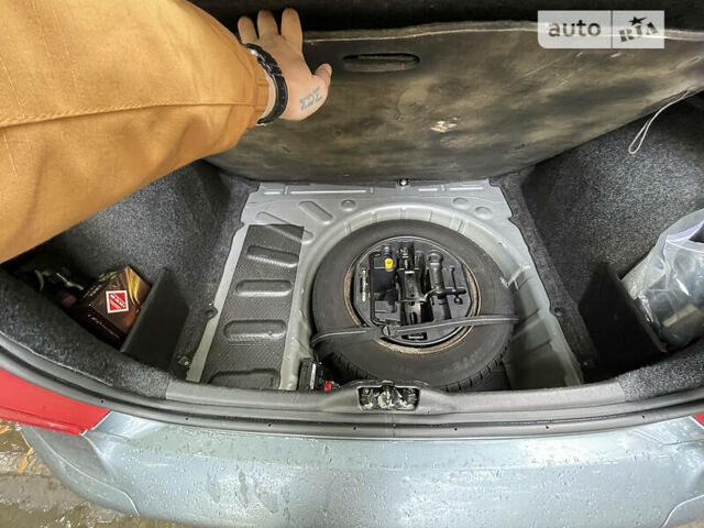 Сірий Пежо 307, об'ємом двигуна 1.6 л та пробігом 198 тис. км за 4500 $, фото 8 на Automoto.ua