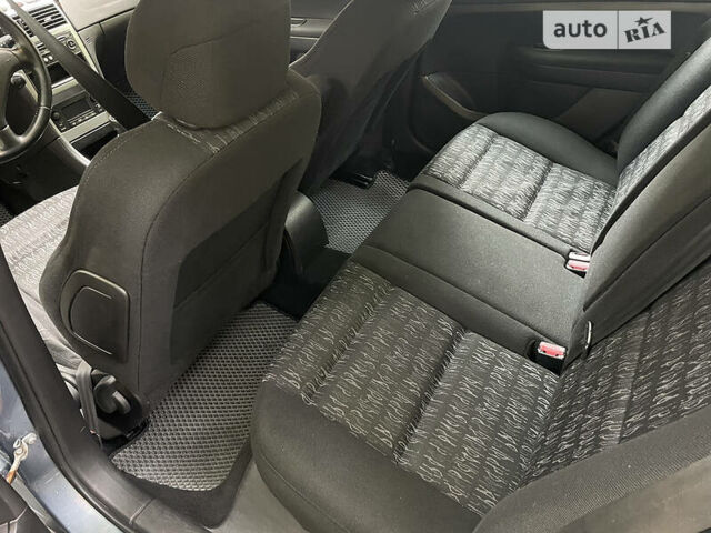 Сірий Пежо 307, об'ємом двигуна 1.6 л та пробігом 198 тис. км за 4500 $, фото 12 на Automoto.ua