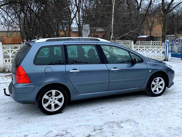 Сірий Пежо 307, об'ємом двигуна 1.6 л та пробігом 152 тис. км за 4700 $, фото 1 на Automoto.ua