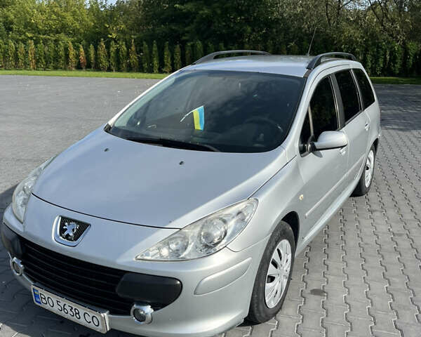 Серый Пежо 307, объемом двигателя 1.56 л и пробегом 380 тыс. км за 4150 $, фото 2 на Automoto.ua