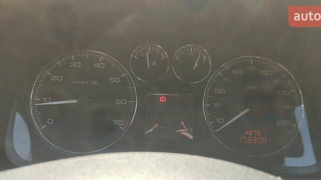 Сірий Пежо 307, об'ємом двигуна 2 л та пробігом 174 тис. км за 4600 $, фото 21 на Automoto.ua