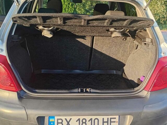 Серый Пежо 307, объемом двигателя 1.6 л и пробегом 241 тыс. км за 4200 $, фото 9 на Automoto.ua