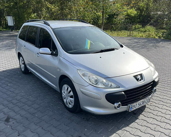 Серый Пежо 307, объемом двигателя 1.56 л и пробегом 380 тыс. км за 4150 $, фото 4 на Automoto.ua