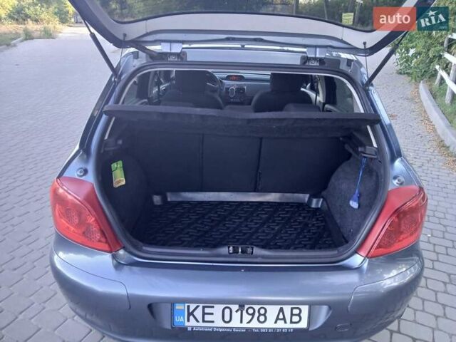 Серый Пежо 307, объемом двигателя 2 л и пробегом 193 тыс. км за 4500 $, фото 9 на Automoto.ua