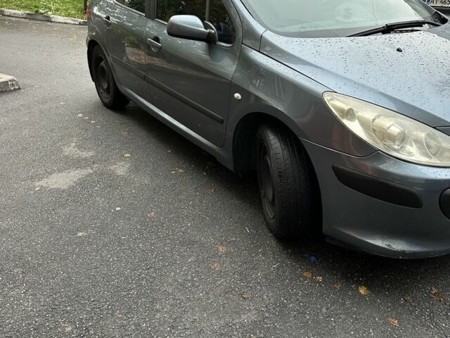 Пежо 307 2006 в Обухове на Automoto.ua Серый Пежо 307, объемом двигателя 1.6 л и пробегом 201 тыс. км за 4000 $, фото 2 на Automoto.ua