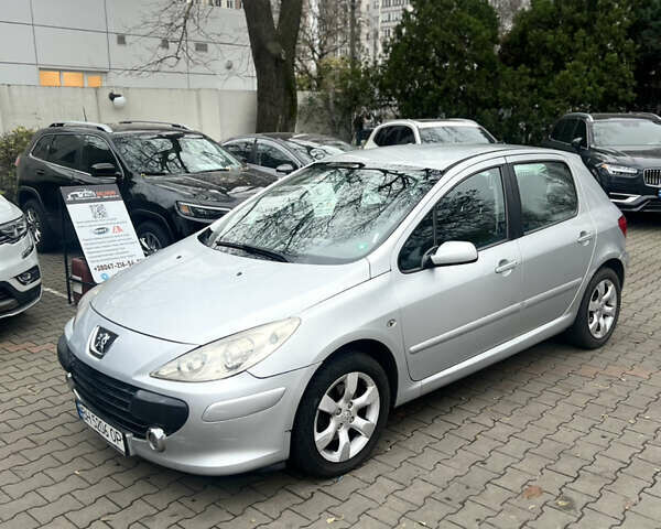 Серый Пежо 307, объемом двигателя 1.59 л и пробегом 246 тыс. км за 3600 $, фото 15 на Automoto.ua