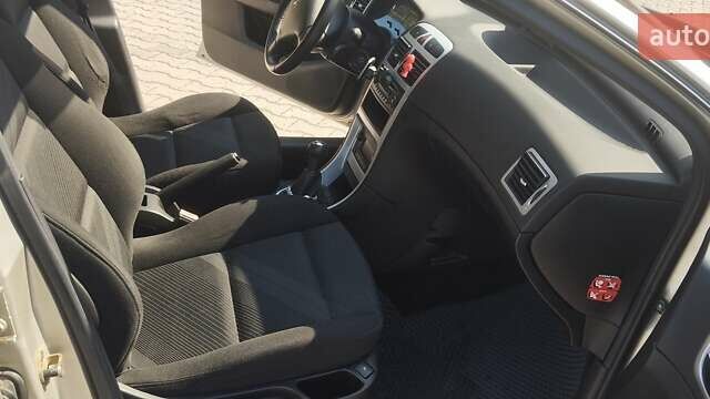Сірий Пежо 307, об'ємом двигуна 2 л та пробігом 174 тис. км за 4600 $, фото 14 на Automoto.ua