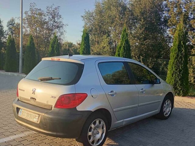 Серый Пежо 307, объемом двигателя 1.6 л и пробегом 241 тыс. км за 4200 $, фото 10 на Automoto.ua