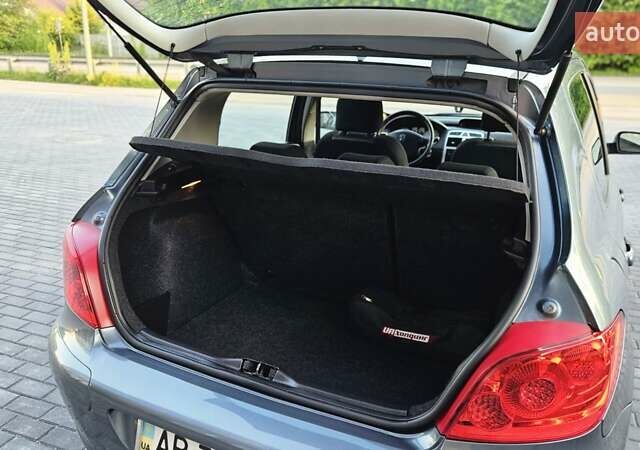 Серый Пежо 307, объемом двигателя 2 л и пробегом 79 тыс. км за 6250 $, фото 72 на Automoto.ua
