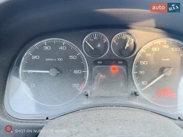 Серый Пежо 307, объемом двигателя 2 л и пробегом 277 тыс. км за 3600 $, фото 9 на Automoto.ua