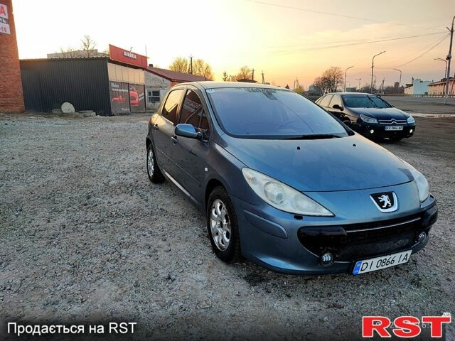 Сірий Пежо 307, об'ємом двигуна 1.6 л та пробігом 300 тис. км за 3600 $, фото 3 на Automoto.ua