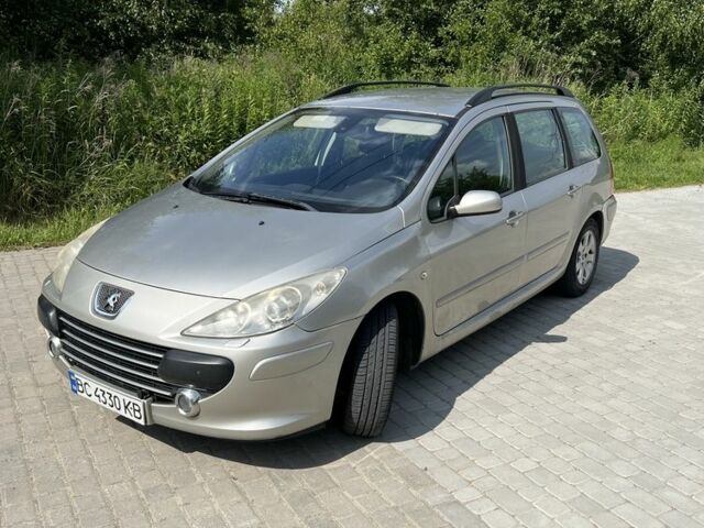 Серый Пежо 307, объемом двигателя 1.6 л и пробегом 208 тыс. км за 3900 $, фото 2 на Automoto.ua
