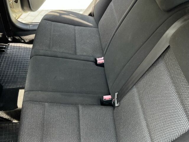 Серый Пежо 307, объемом двигателя 1.6 л и пробегом 208 тыс. км за 3900 $, фото 10 на Automoto.ua