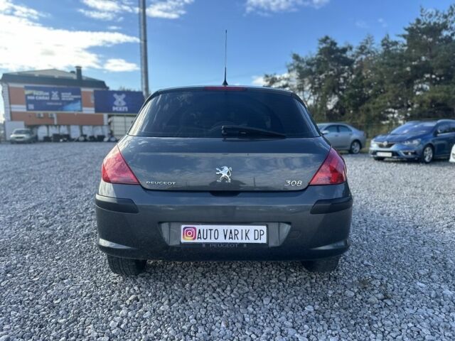 Серый Пежо 307, объемом двигателя 1.6 л и пробегом 220 тыс. км за 4300 $, фото 4 на Automoto.ua