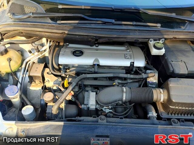 Серый Пежо 307, объемом двигателя 2 л и пробегом 223 тыс. км за 5300 $, фото 2 на Automoto.ua