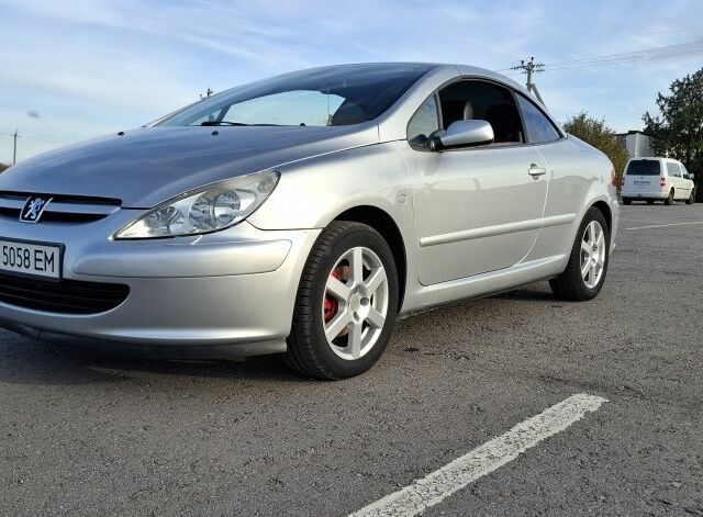 Сірий Пежо 307, об'ємом двигуна 2 л та пробігом 126 тис. км за 5500 $, фото 1 на Automoto.ua