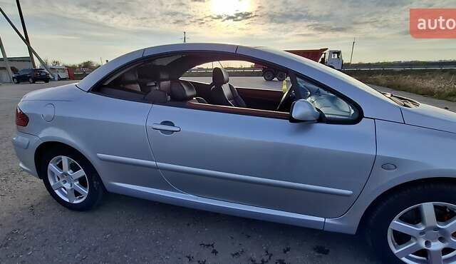 Сірий Пежо 307, об'ємом двигуна 2 л та пробігом 126 тис. км за 5500 $, фото 15 на Automoto.ua
