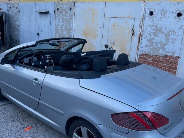Серый Пежо 307, объемом двигателя 2 л и пробегом 260 тыс. км за 3000 $, фото 2 на Automoto.ua