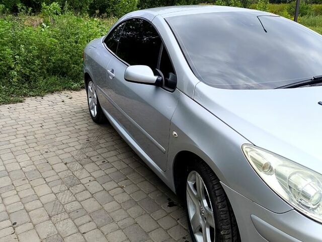 Серый Пежо 307, объемом двигателя 2 л и пробегом 280 тыс. км за 6000 $, фото 2 на Automoto.ua