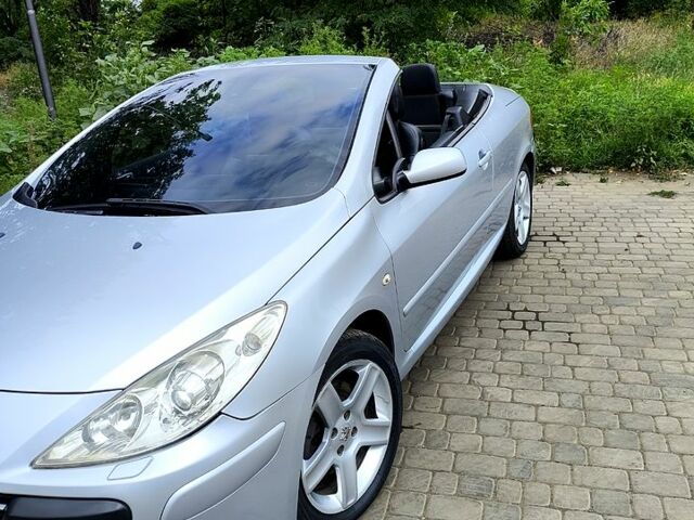 Серый Пежо 307, объемом двигателя 2 л и пробегом 280 тыс. км за 6000 $, фото 5 на Automoto.ua
