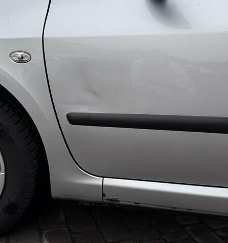 Сірий Пежо 307, об'ємом двигуна 1.6 л та пробігом 219 тис. км за 4100 $, фото 13 на Automoto.ua