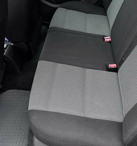 Сірий Пежо 307, об'ємом двигуна 1.6 л та пробігом 219 тис. км за 4100 $, фото 16 на Automoto.ua