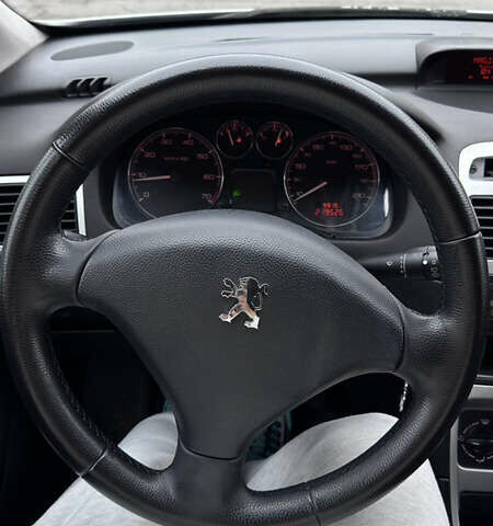 Сірий Пежо 307, об'ємом двигуна 1.6 л та пробігом 219 тис. км за 4100 $, фото 29 на Automoto.ua