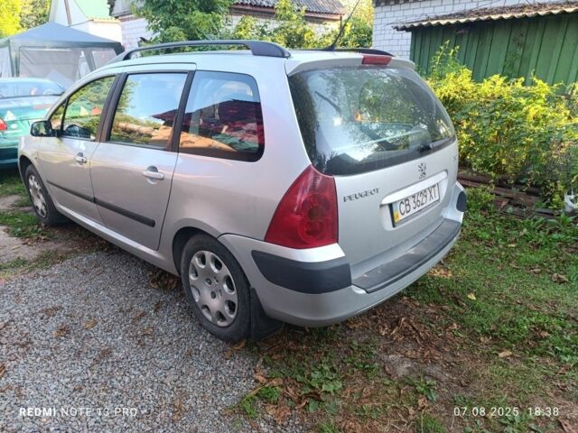 Серый Пежо 307, объемом двигателя 1.6 л и пробегом 190 тыс. км за 2200 $, фото 1 на Automoto.ua