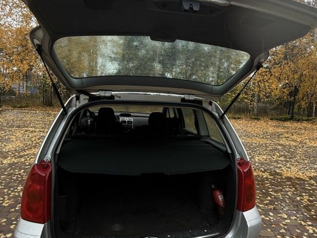 Сірий Пежо 307, об'ємом двигуна 2 л та пробігом 280 тис. км за 3500 $, фото 4 на Automoto.ua