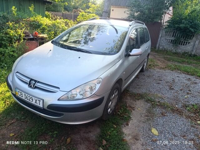 Серый Пежо 307, объемом двигателя 1.6 л и пробегом 190 тыс. км за 2200 $, фото 2 на Automoto.ua