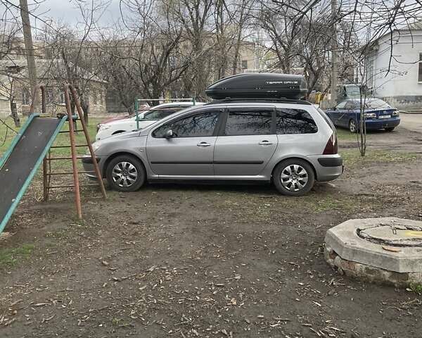Серый Пежо 307, объемом двигателя 1.59 л и пробегом 192 тыс. км за 4500 $, фото 8 на Automoto.ua