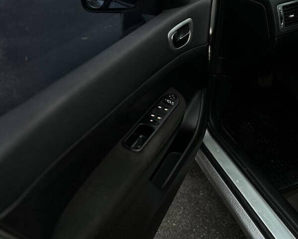 Серый Пежо 307, объемом двигателя 2 л и пробегом 249 тыс. км за 4450 $, фото 11 на Automoto.ua