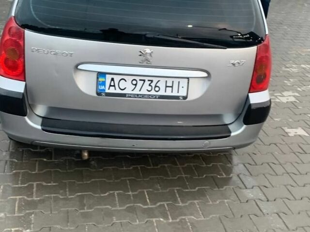 Серый Пежо 307, объемом двигателя 1.6 л и пробегом 333 тыс. км за 3300 $, фото 5 на Automoto.ua