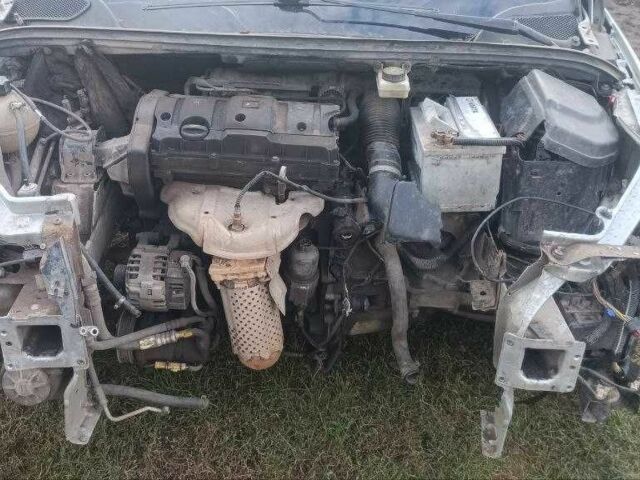 Сірий Пежо 307, об'ємом двигуна 1.6 л та пробігом 310 тис. км за 549 $, фото 4 на Automoto.ua