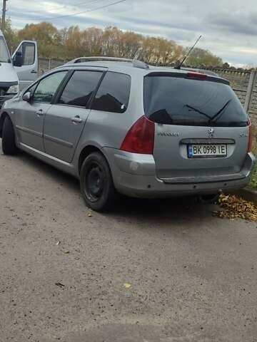 Сірий Пежо 307, об'ємом двигуна 2.01 л та пробігом 324 тис. км за 3000 $, фото 11 на Automoto.ua