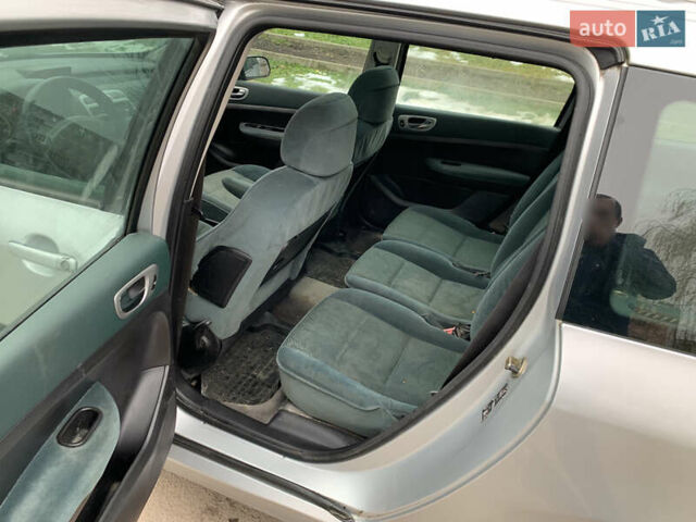 Сірий Пежо 307, об'ємом двигуна 1.59 л та пробігом 300 тис. км за 2000 $, фото 22 на Automoto.ua