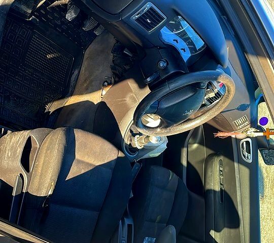 Сірий Пежо 307, об'ємом двигуна 1.6 л та пробігом 350 тис. км за 2500 $, фото 1 на Automoto.ua