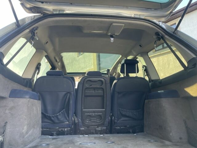 Сірий Пежо 307, об'ємом двигуна 2 л та пробігом 380 тис. км за 1750 $, фото 5 на Automoto.ua