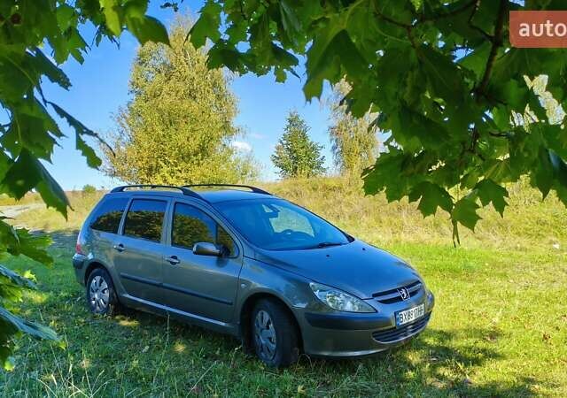Сірий Пежо 307, об'ємом двигуна 1.6 л та пробігом 360 тис. км за 2998 $, фото 11 на Automoto.ua