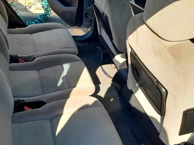 Серый Пежо 307, объемом двигателя 2 л и пробегом 200 тыс. км за 2800 $, фото 7 на Automoto.ua