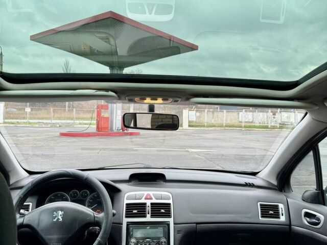 Серый Пежо 307, объемом двигателя 2 л и пробегом 400 тыс. км за 3500 $, фото 10 на Automoto.ua