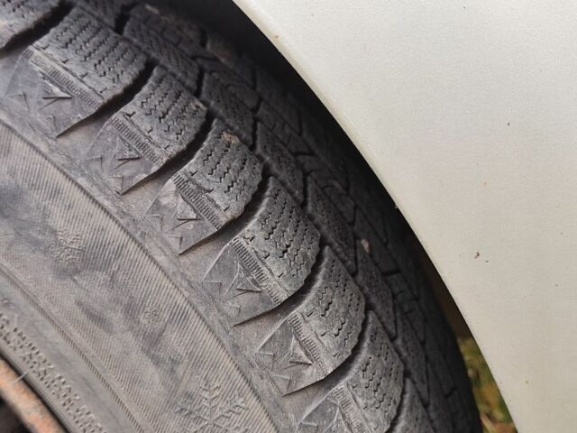 Сірий Пежо 307, об'ємом двигуна 0 л та пробігом 390 тис. км за 2199 $, фото 4 на Automoto.ua