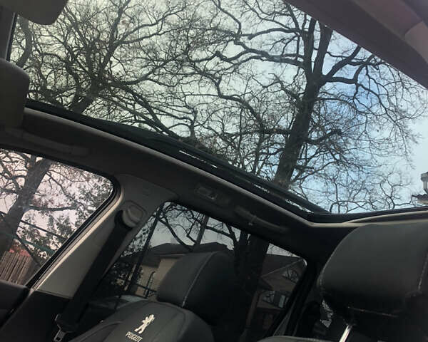 Серый Пежо 307, объемом двигателя 2 л и пробегом 285 тыс. км за 3450 $, фото 5 на Automoto.ua