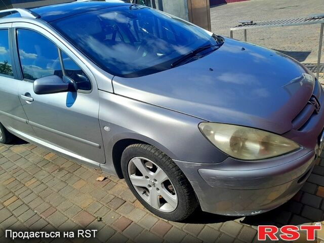 Серый Пежо 307, объемом двигателя 2 л и пробегом 200 тыс. км за 2800 $, фото 4 на Automoto.ua