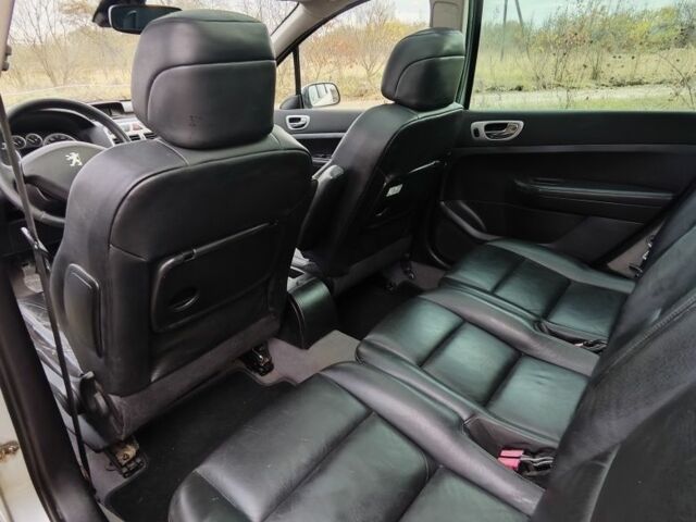 Сірий Пежо 307, об'ємом двигуна 0 л та пробігом 390 тис. км за 2199 $, фото 10 на Automoto.ua