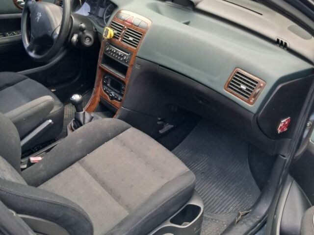 Серый Пежо 307, объемом двигателя 2 л и пробегом 360 тыс. км за 3600 $, фото 2 на Automoto.ua